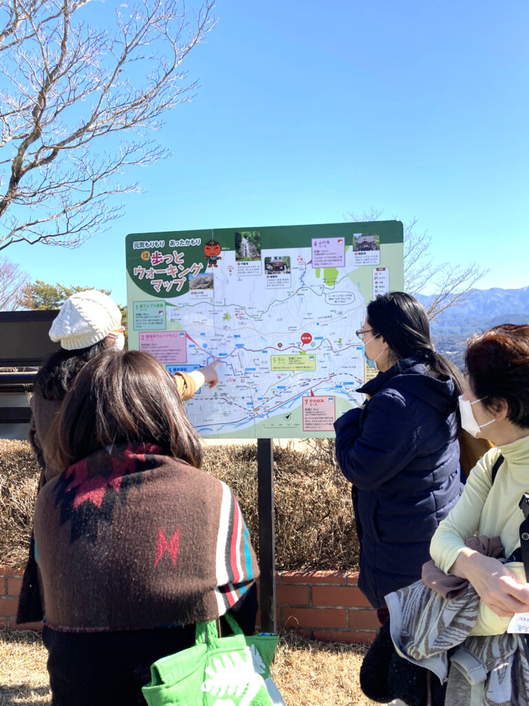 高森町 丸山公園 歩っとウォーキングマップ 看板